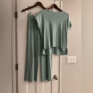 Light aqua pant and top set
